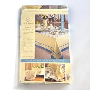 vintage Lenox Provencal Garden blue cream floral tablecloth country farm 80's 12